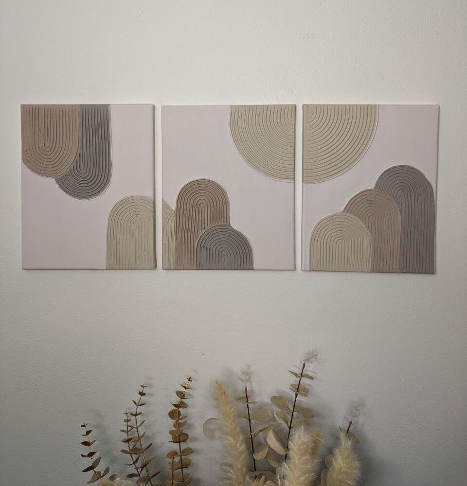 Trio de Tableaux Texturés - Nuances de Rose et Nude